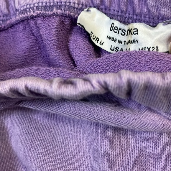 BERSHKA BANDEAU TOP WITH EMBROIDERY - Picture 3 of 5